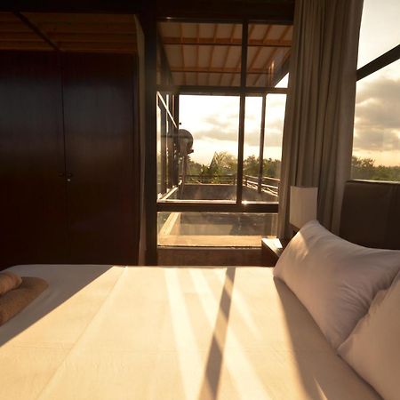 Ohmmstay - Rumah Pendopo Tanjungtirto Экстерьер фото