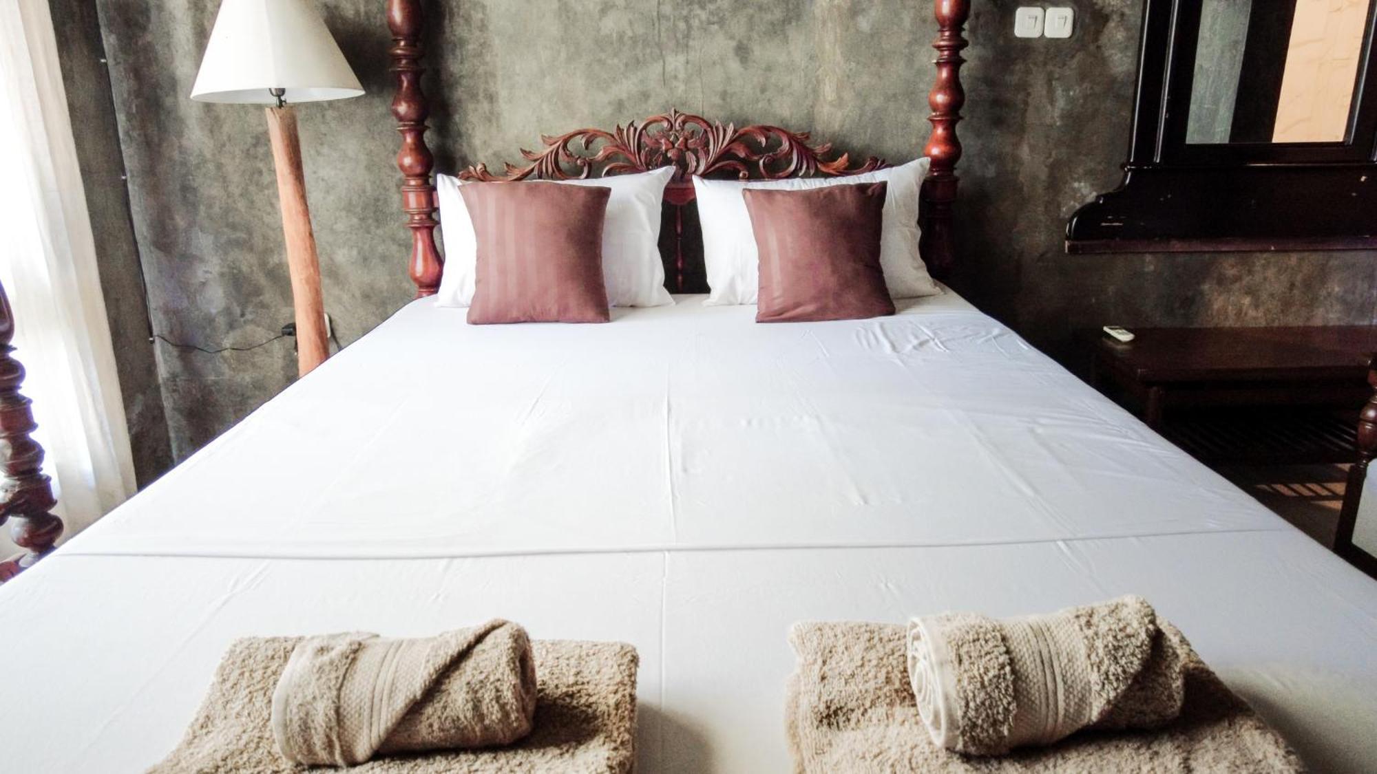Ohmmstay - Rumah Pendopo Tanjungtirto Экстерьер фото