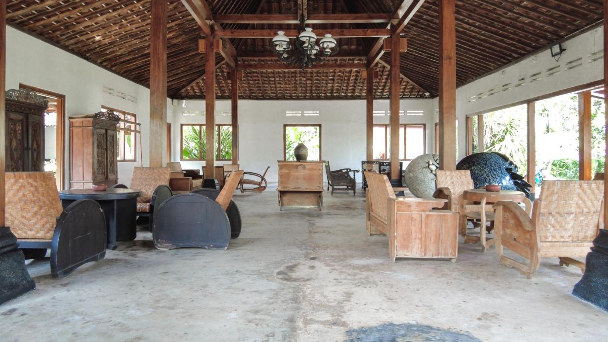Ohmmstay - Rumah Pendopo Tanjungtirto Экстерьер фото